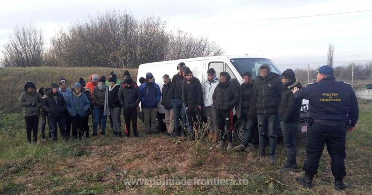 Călăuză Pentru Zeci De Migranți Arabi Prinsă In Flagrant De