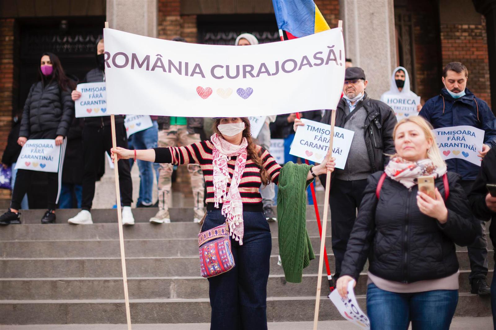 Proteste la Timișoara, împotriva restricțiilor impuse în pandemie. FOTO - Cornel Putan (2)