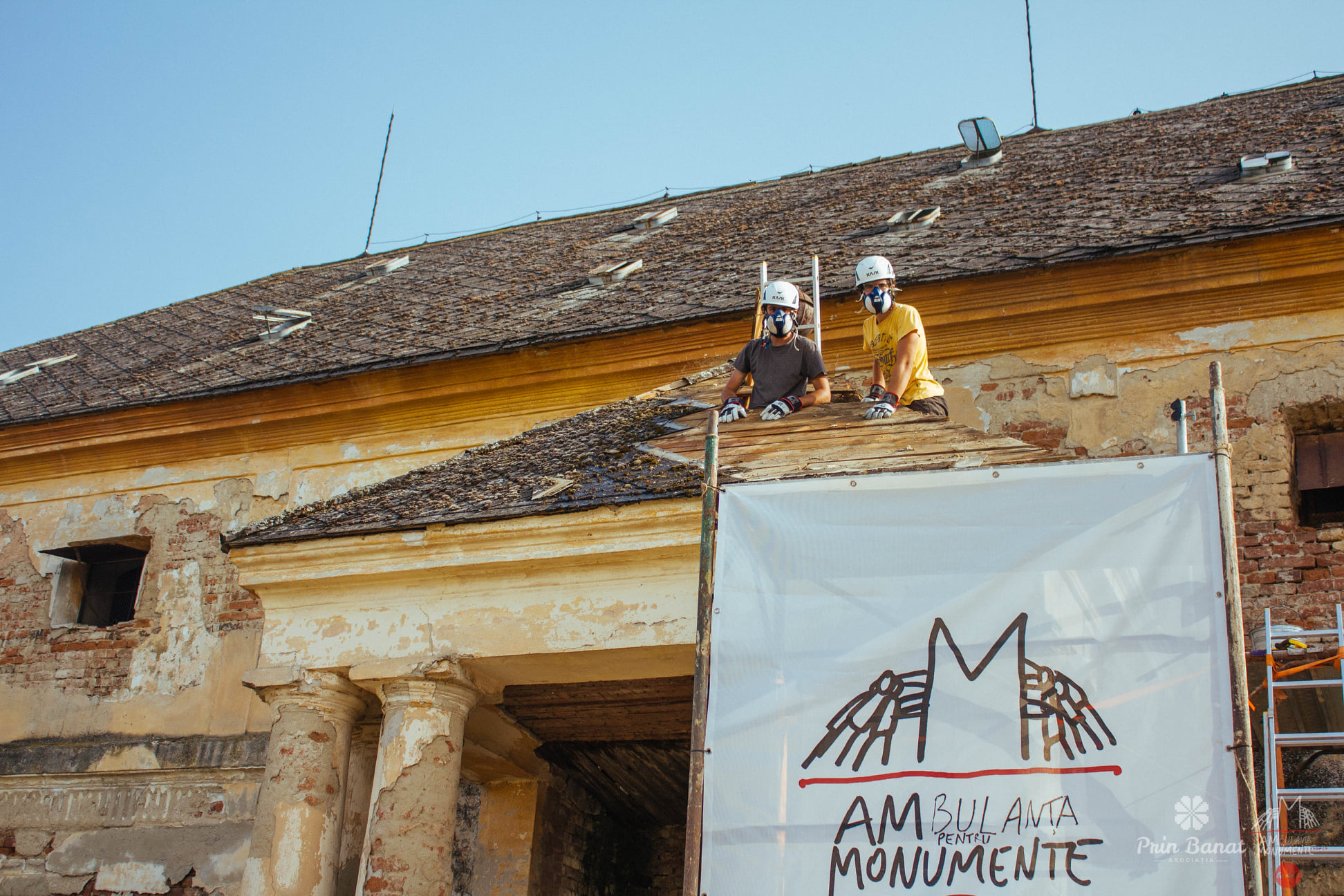 ambulanta pentru monumente banat depozitul din giera (6)