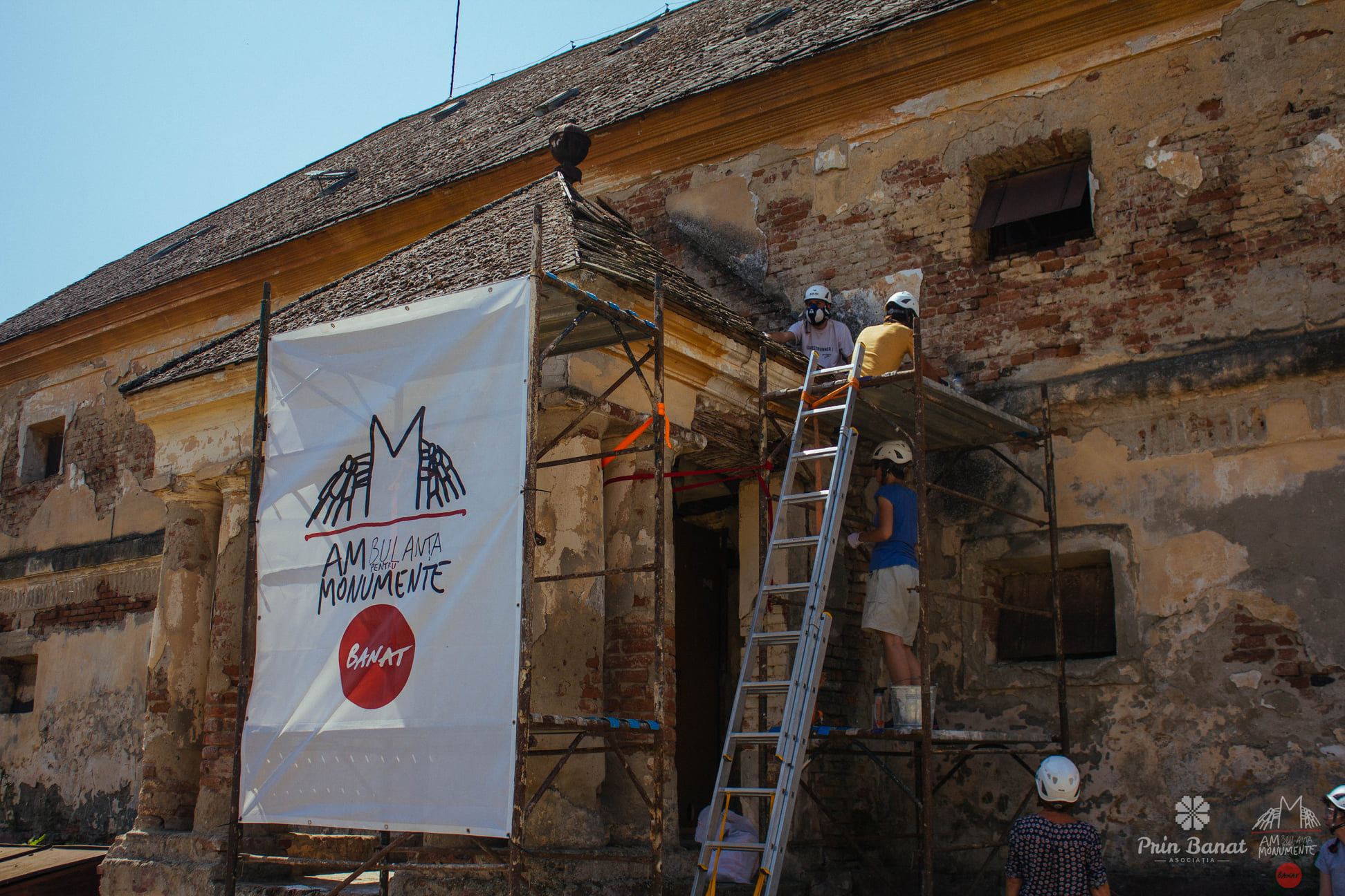 ambulanta pentru monumente banat depozitul din giera (15)