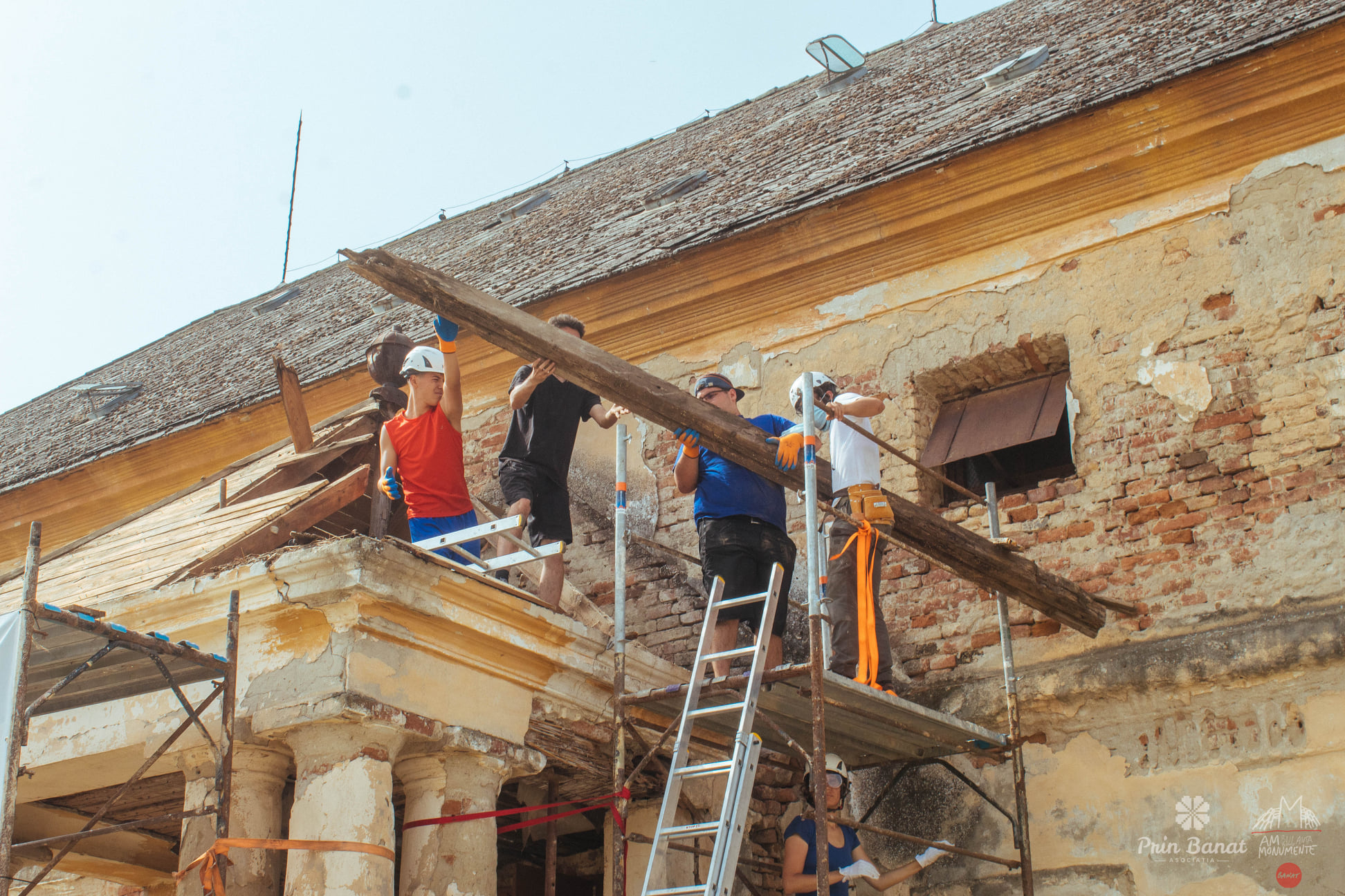 ambulanta pentru monumente banat depozitul din giera (33)