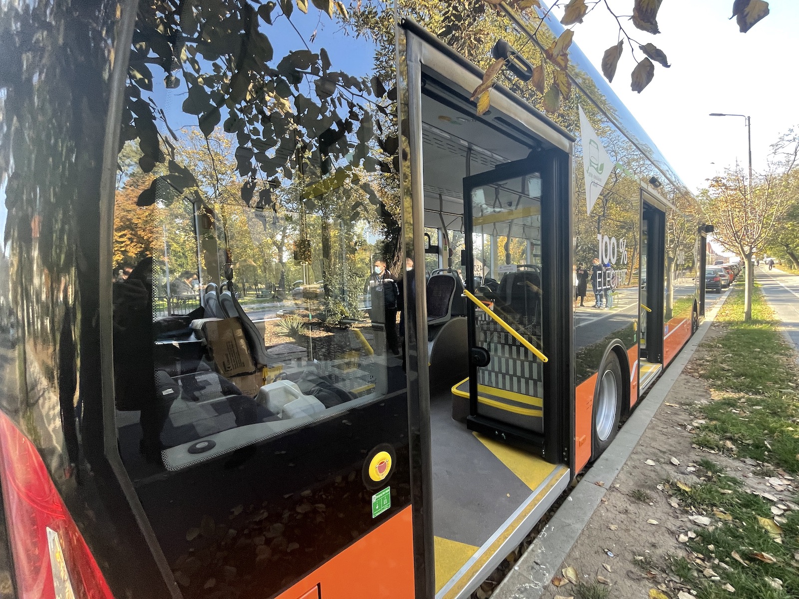 prezentare autobuz electric karsan 14