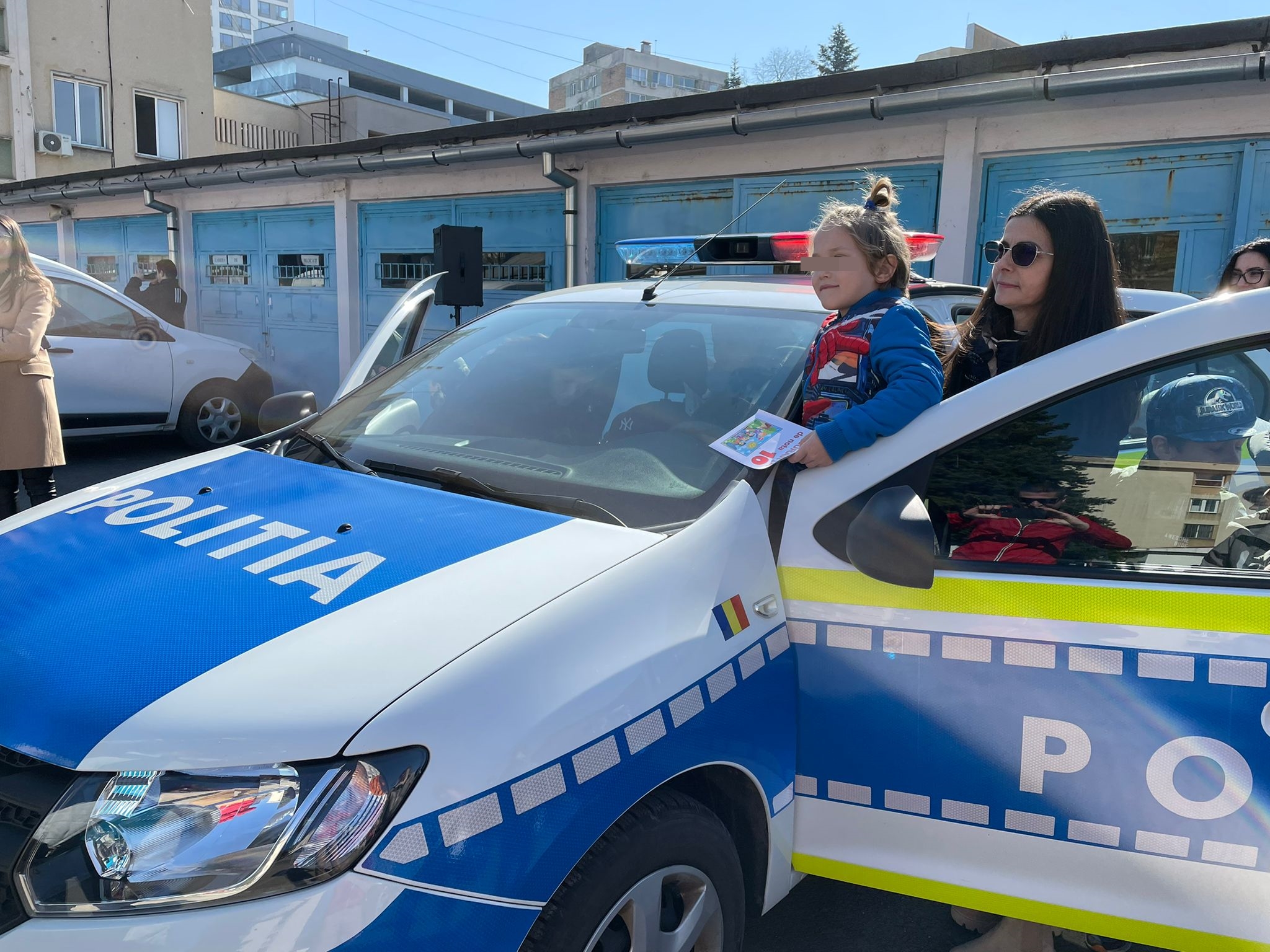 demonstratii politie (3)