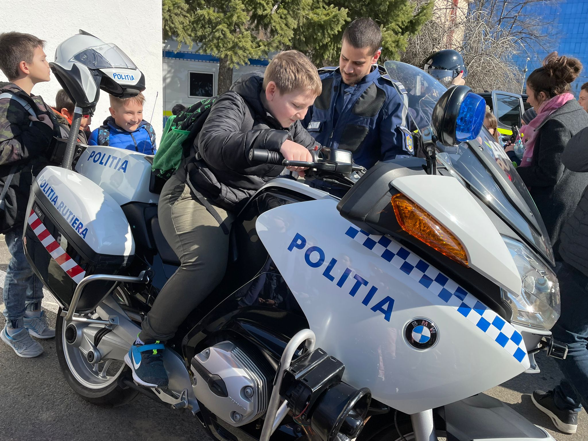 demonstratii politie (19)