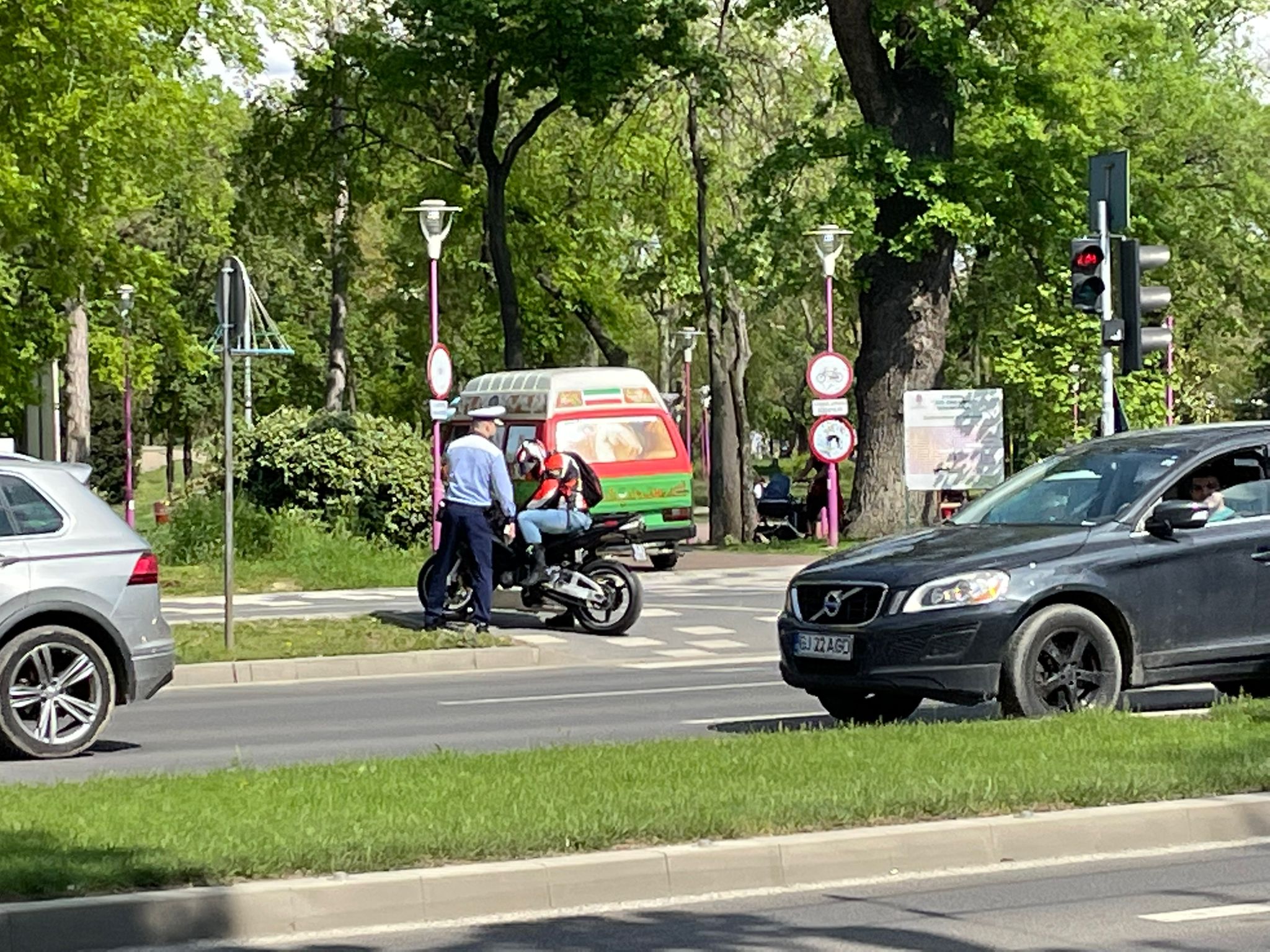 razie politie motocicleta