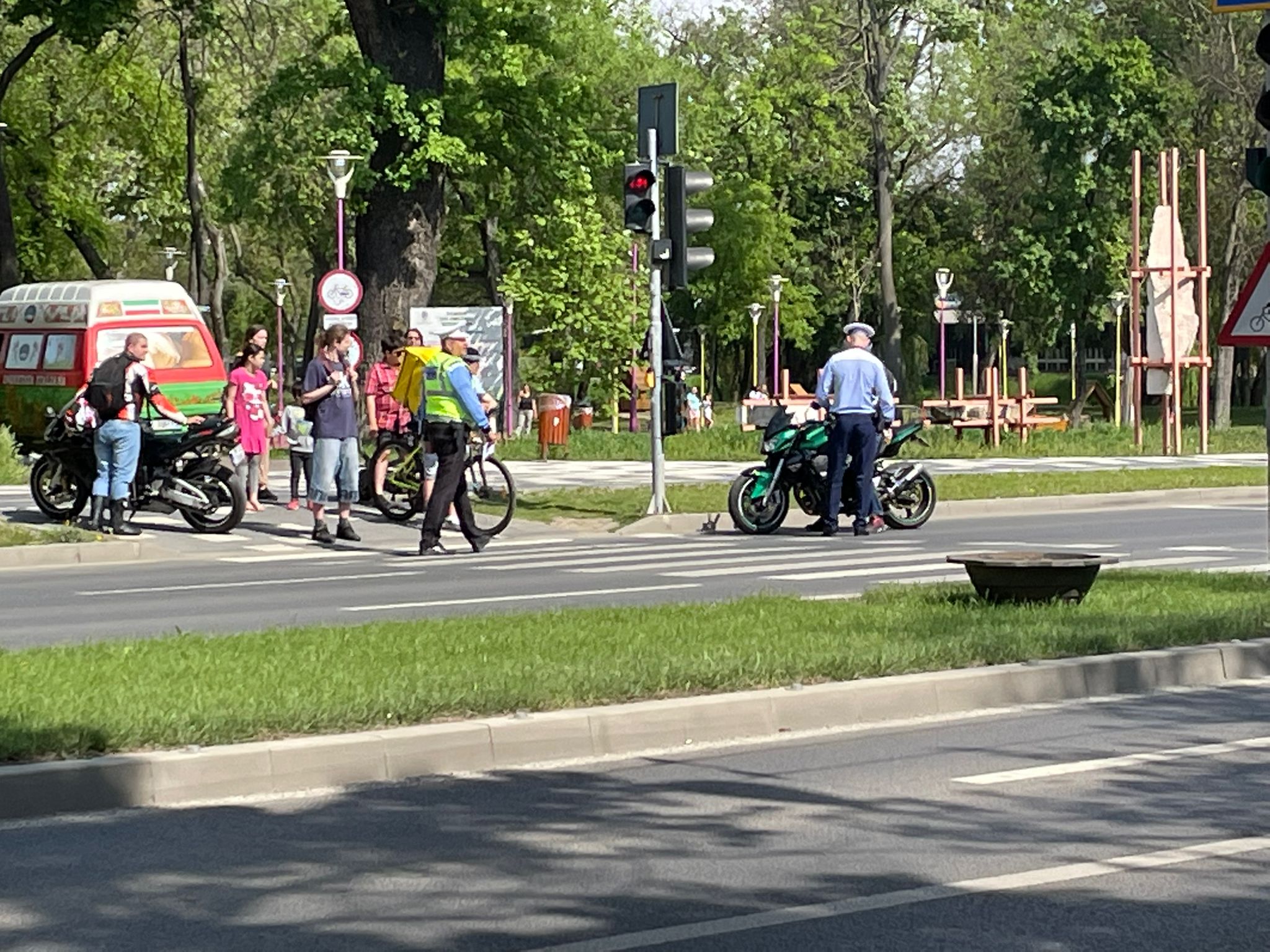 razie politie motocicleta