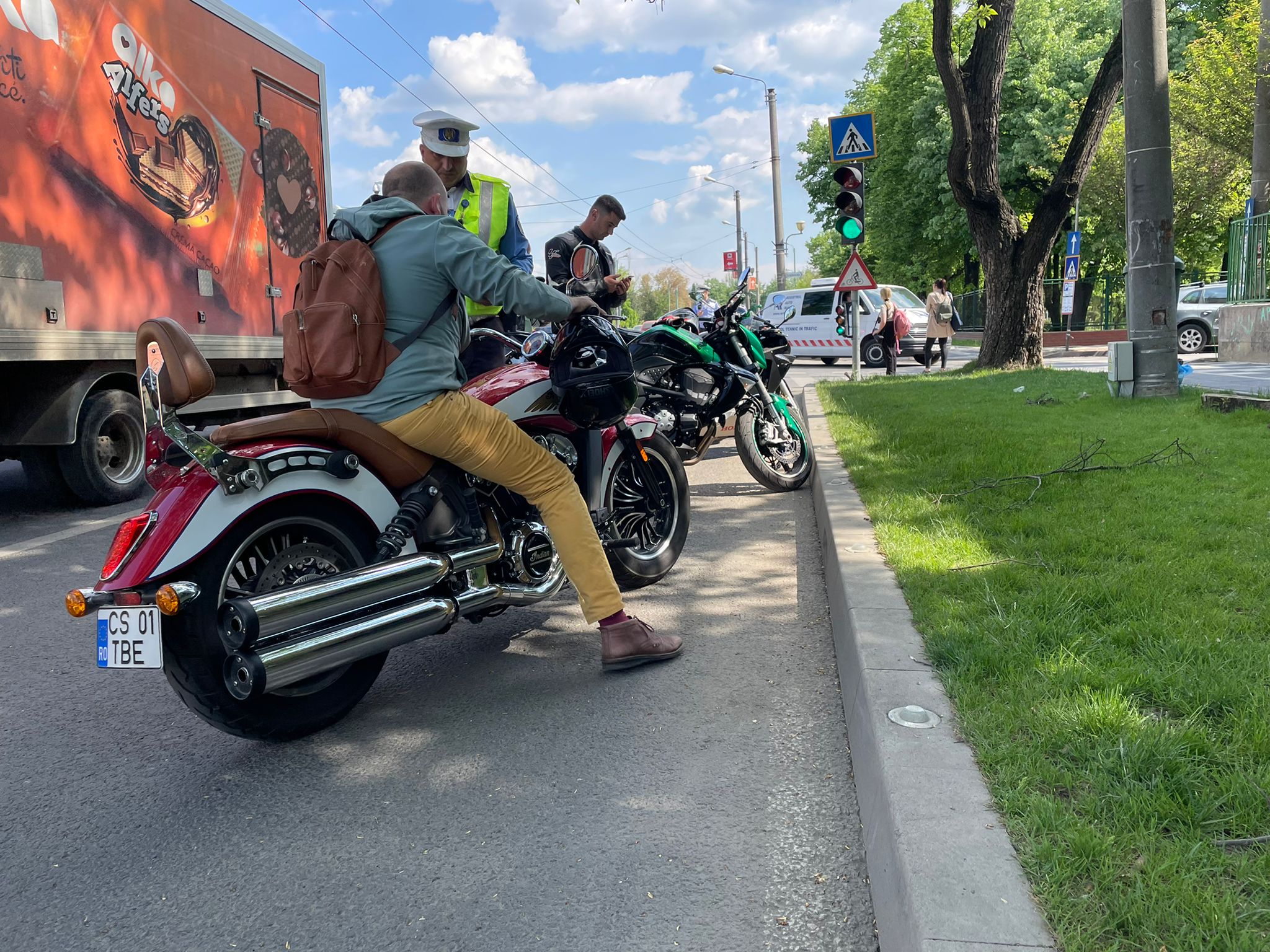 razie politie motocicleta