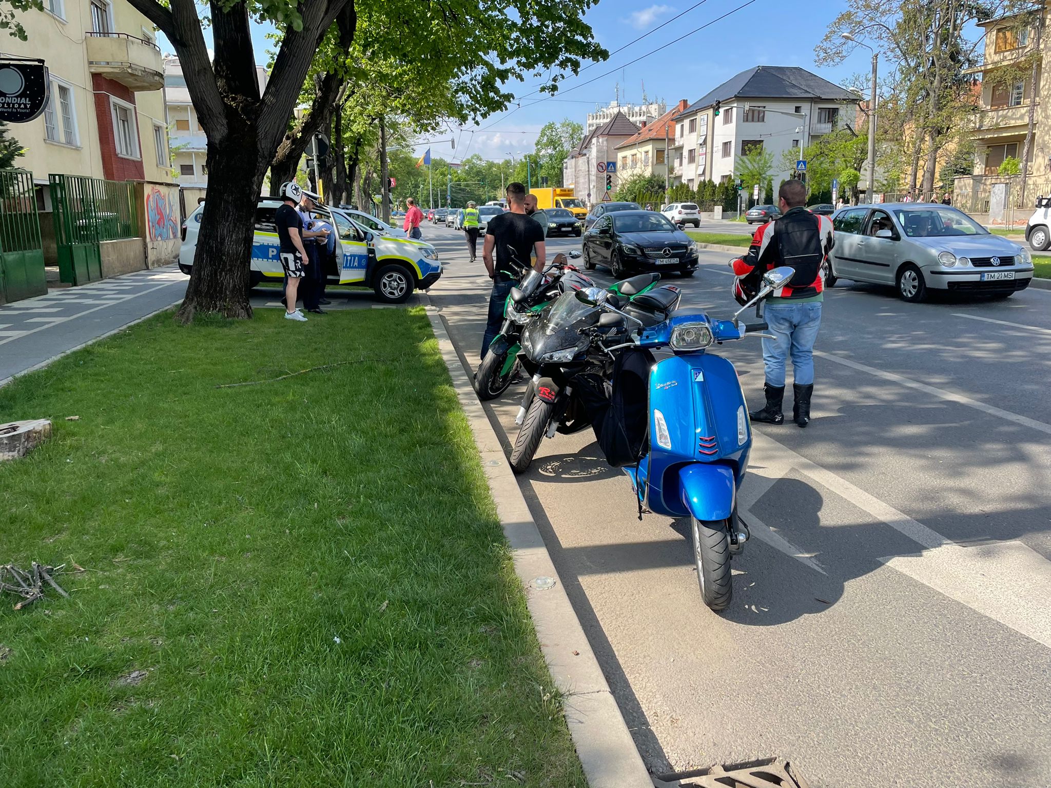 razie politie motocicleta