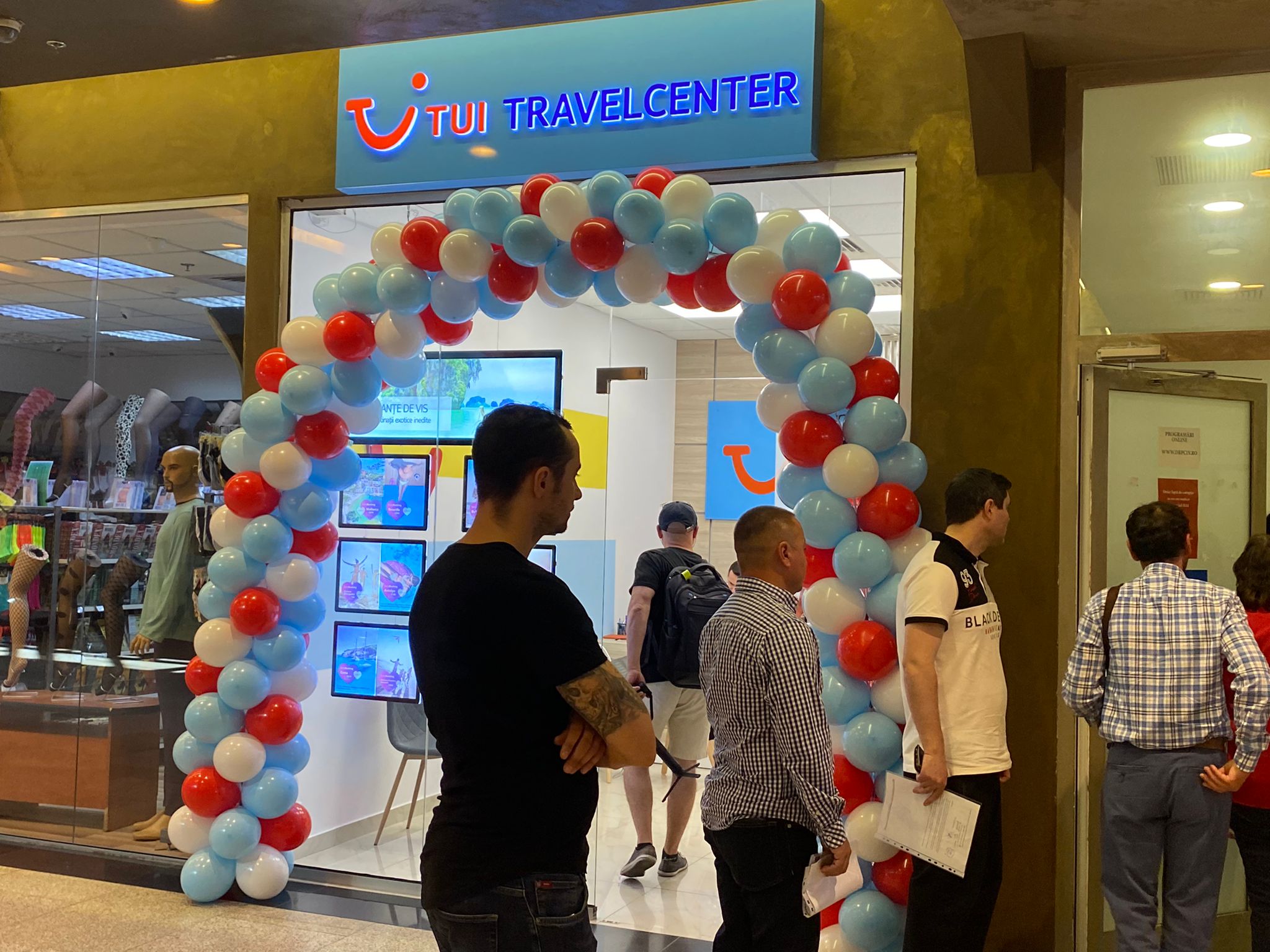 TUI TravelCenter