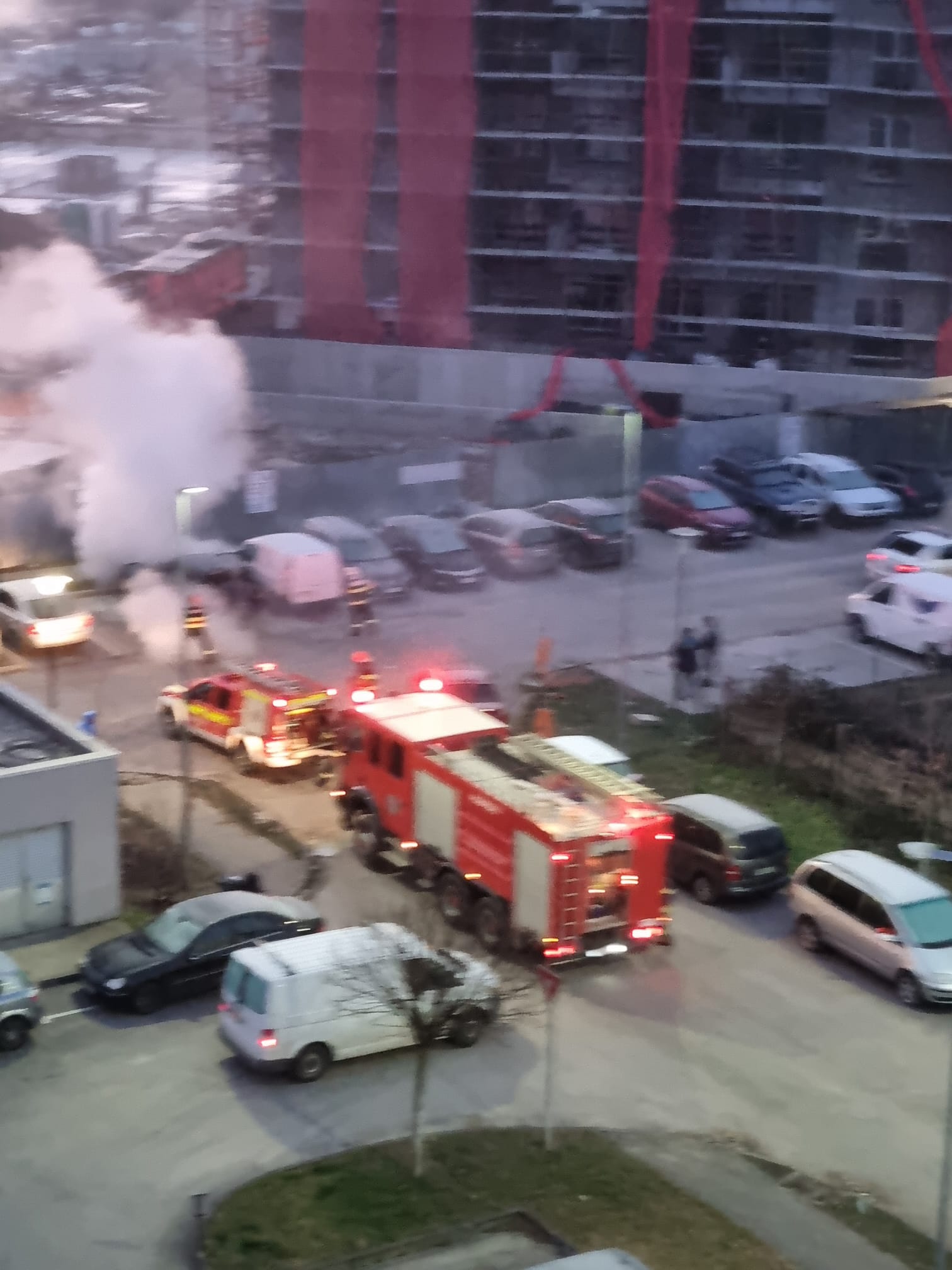 incendiu masina parcare timisoara (3)