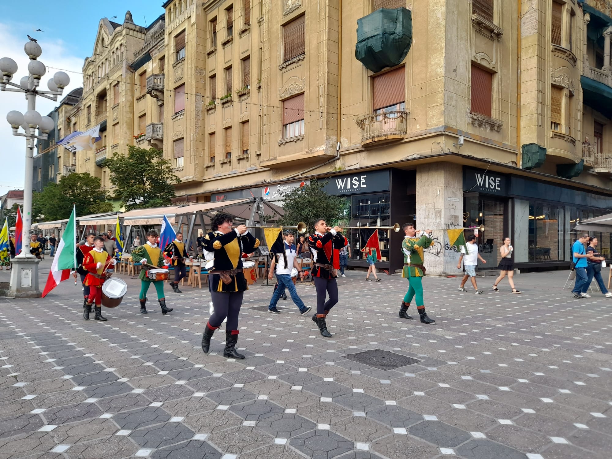 parada portului popular festivalul inimilor (12)