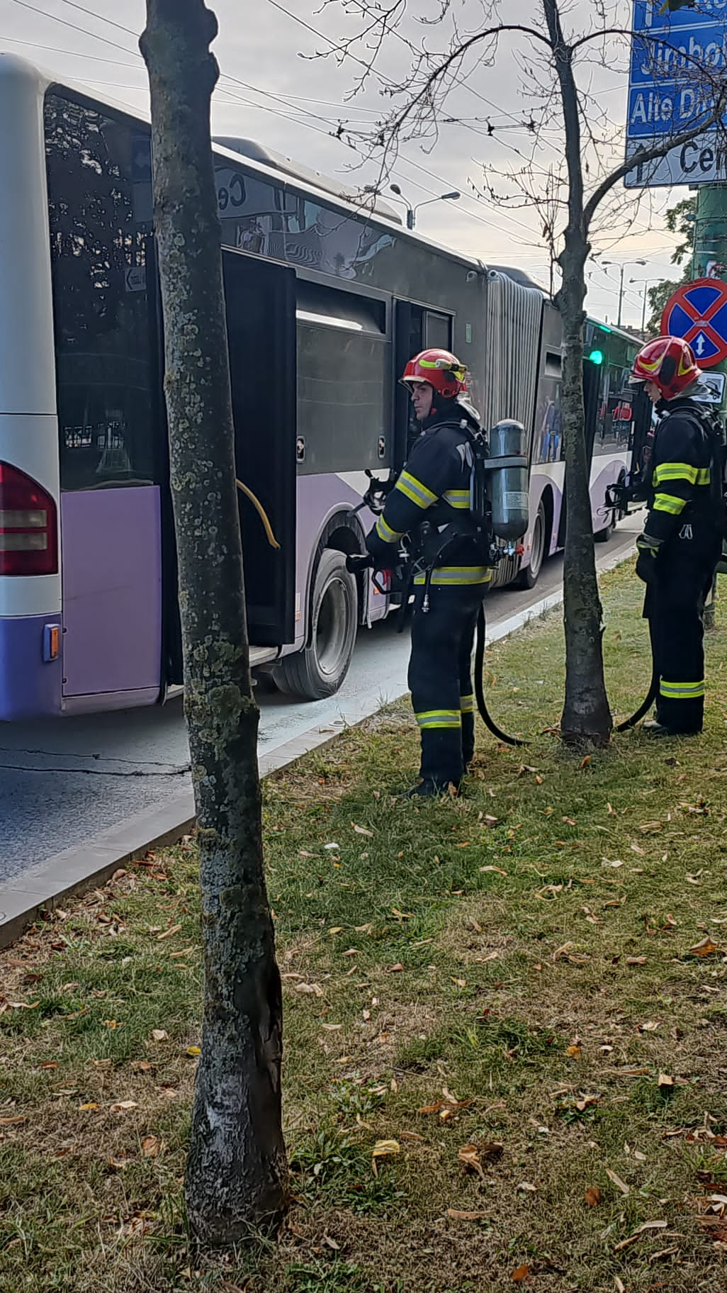 incendiu autobuz piata 700 timisoara (1)