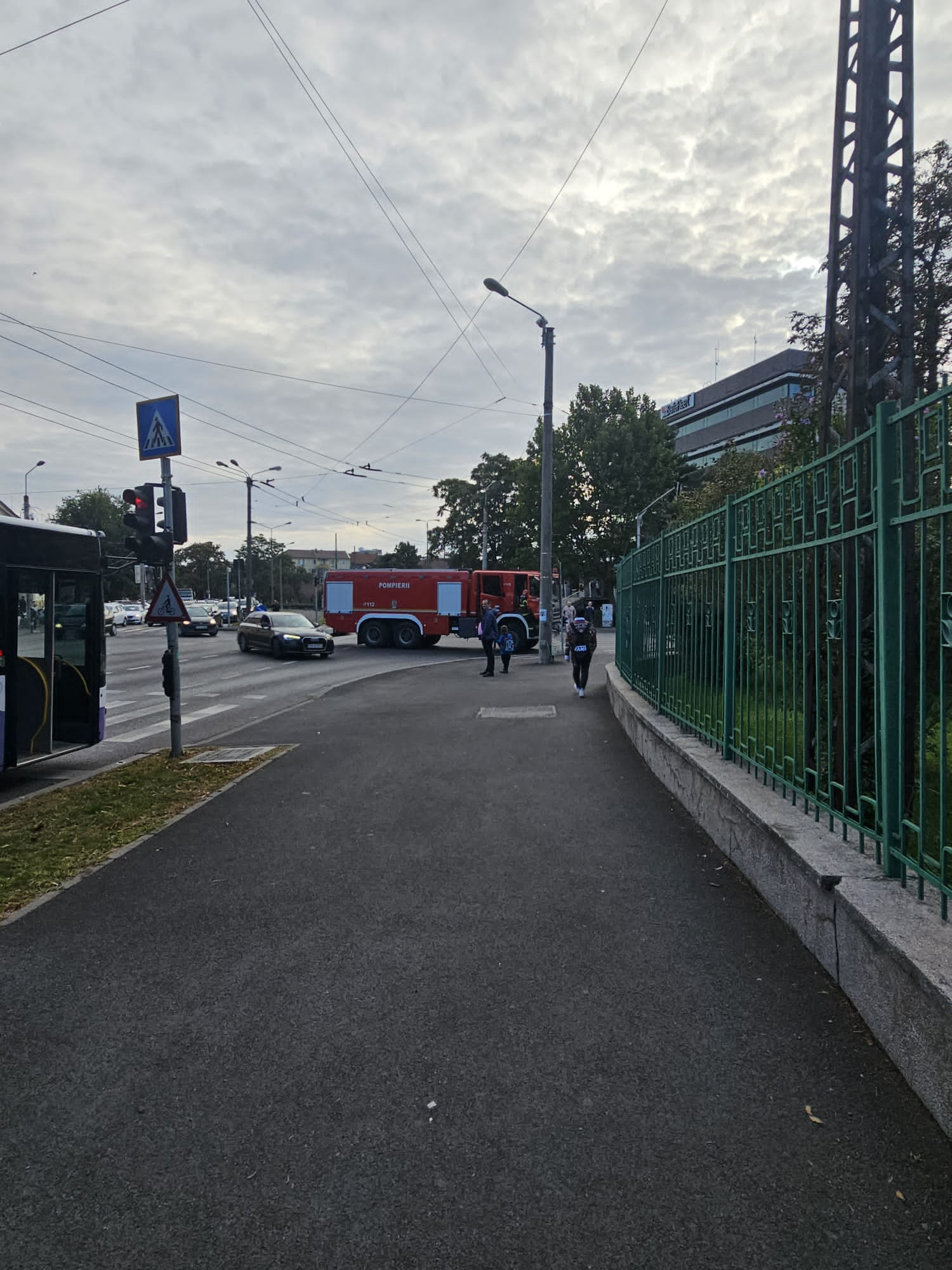 incendiu autobuz piata 700 timisoara (2)