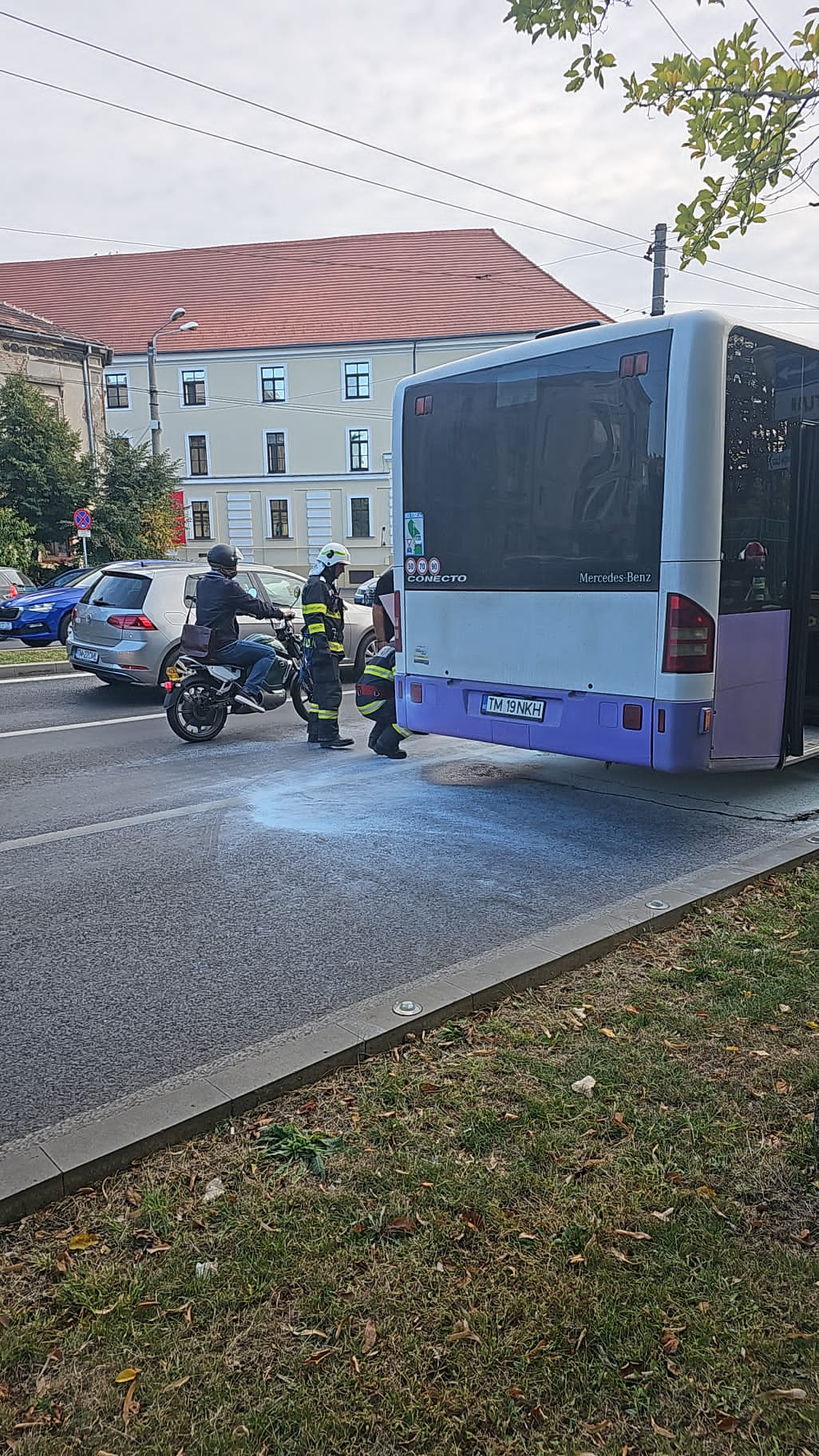 incendiu autobuz piata 700 timisoara (6)