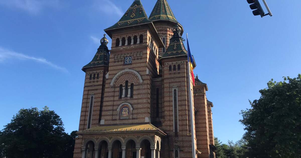 Primăria Timișoara oferă peste 350.000 de euro cultelor religioase pentru reparații