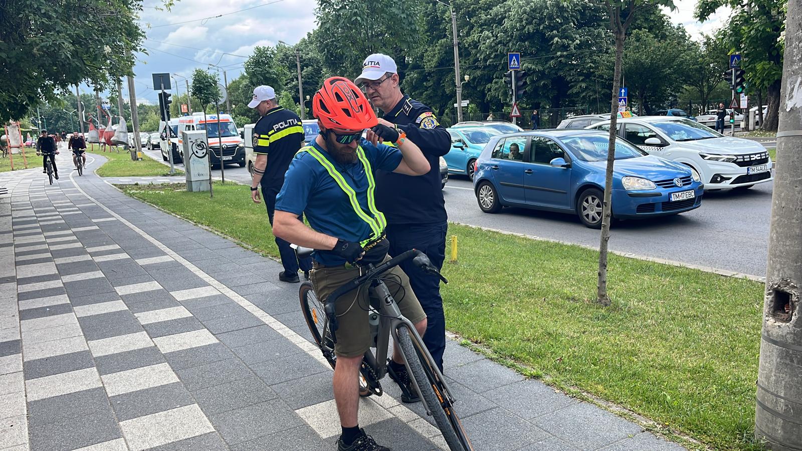 veste reflectorizante biciclisti politia rutiera timisoara (7)