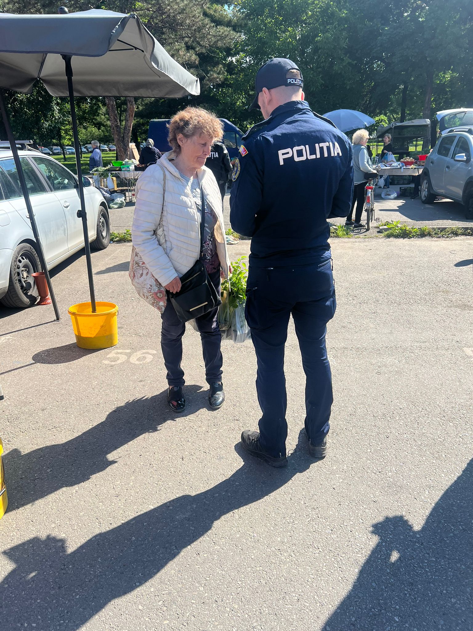 politisti informare stadion piata (9)