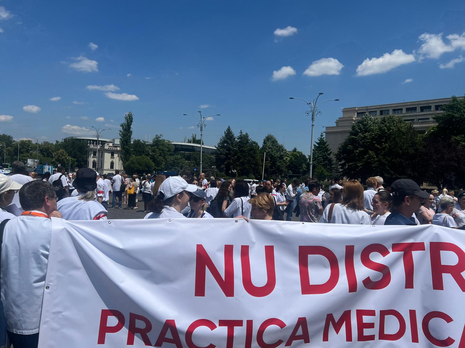 Protest medici independenți la București