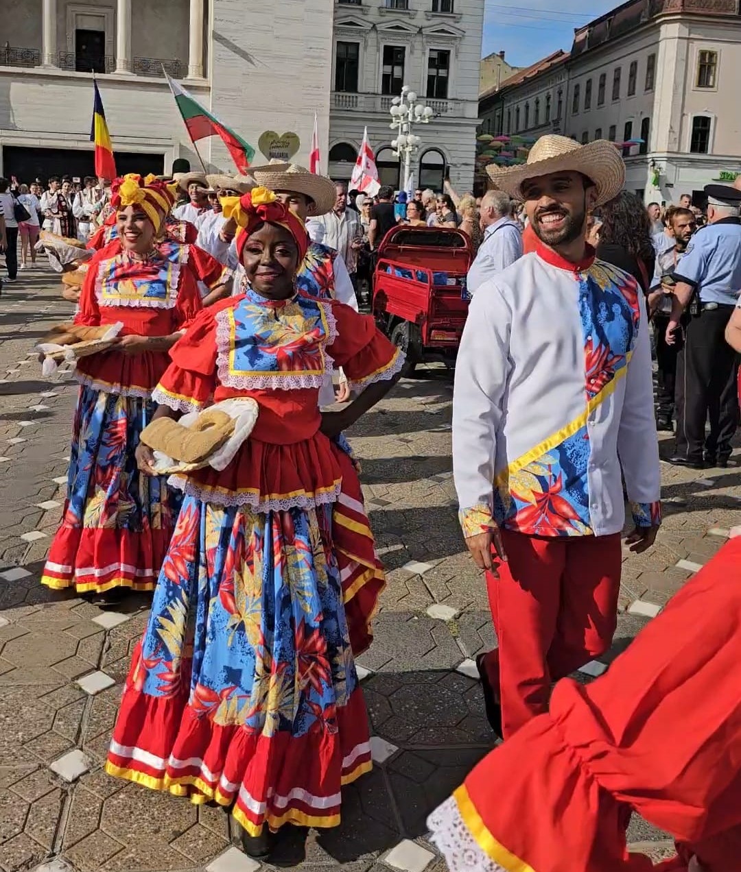 parada portului popular festivalul inimilor 2024 (20)