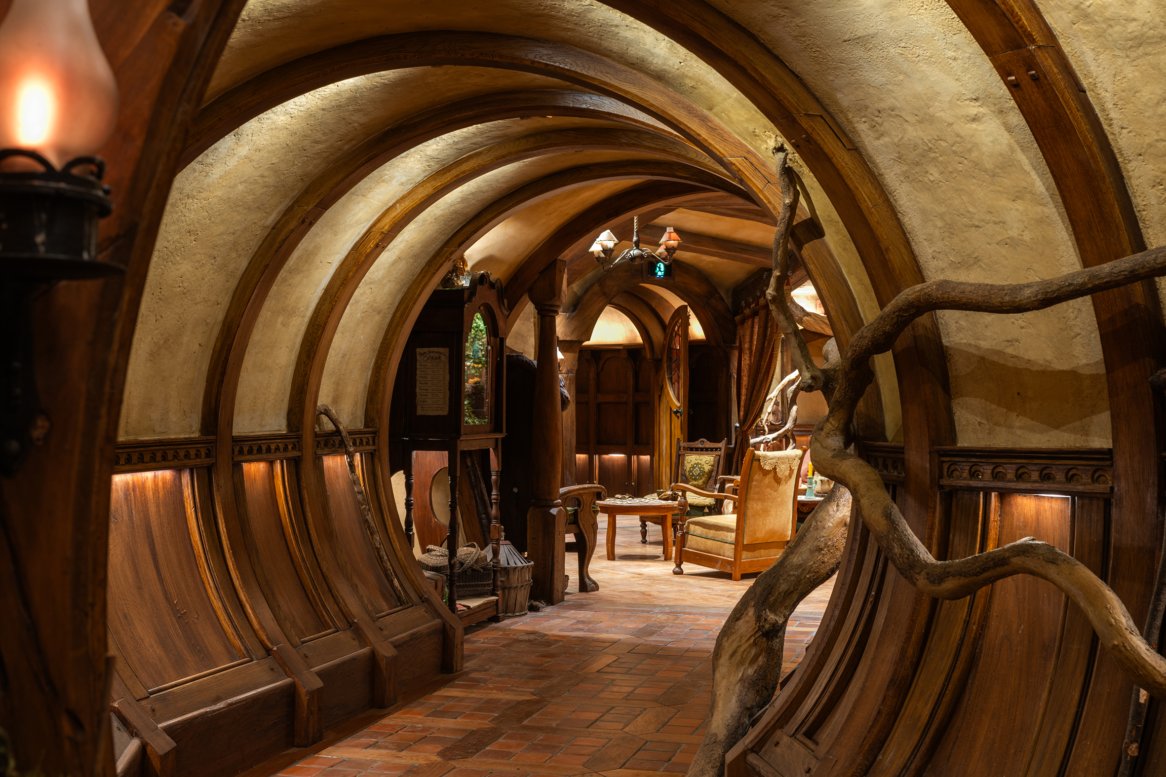 2 Hobbiton Movie Set