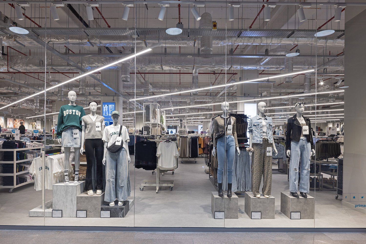 Primark opens its first store in Timisoara 3