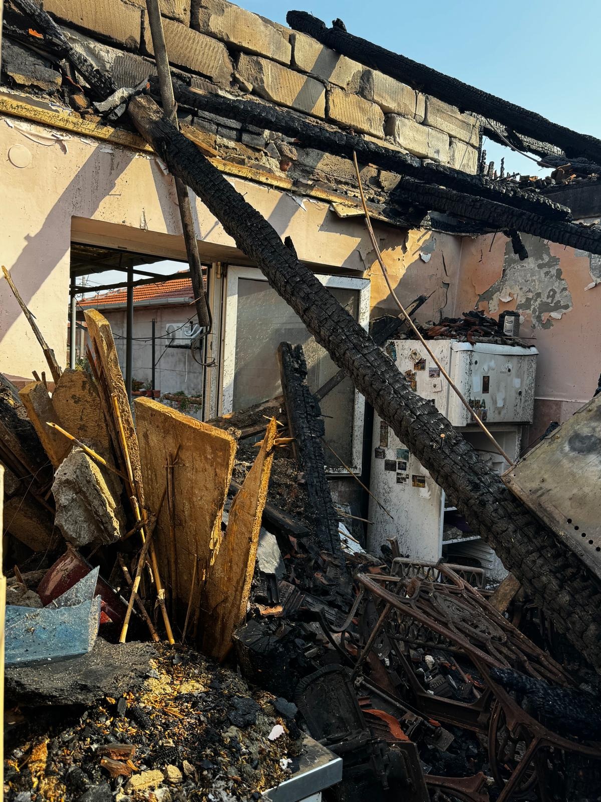 incendiu casa Gataia (1)