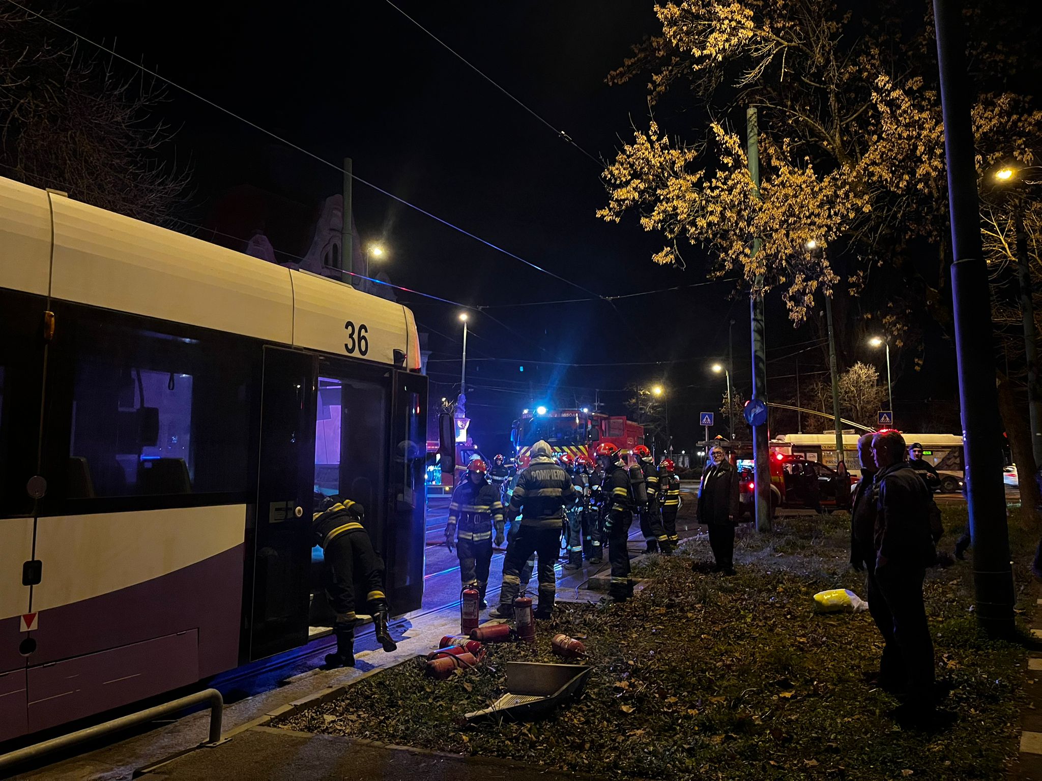 tramvai incendiu (1)